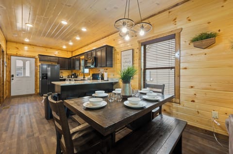 1630FZLA7jrGxw-20230113121444