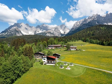 Apartment 2 bedrooms EAST - far view Apartment in Salzburgerland