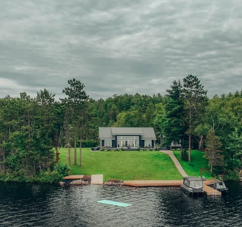La Casa Del Lago