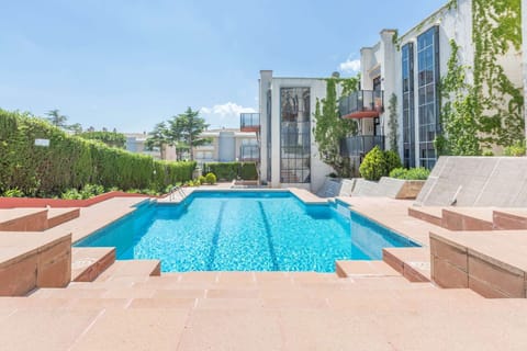Holiday Home Swimming Pool
