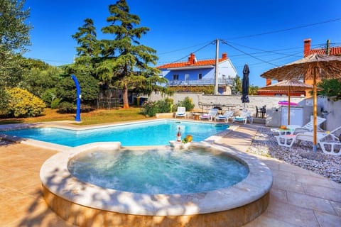 Holiday Home Swimming Pool