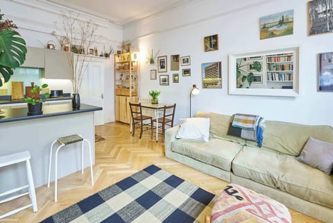 Brunswick Place Flat, Brighton and Hove - Host & Stay