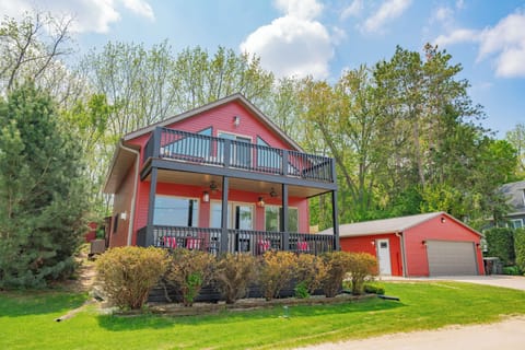 House and detached social garage