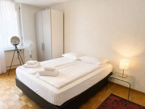 Art 09 Bett