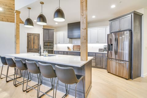 Kitchen | Main Level | Cooking Basics