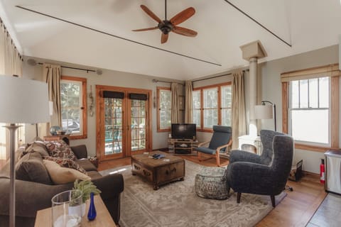 Welcome to Blue Sky Cottage