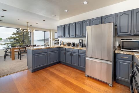 Fully appointed - lots of storage