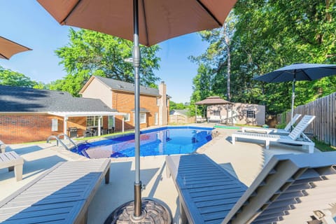 "Sparkling clean, family-ready pool—your summer escape awaits."