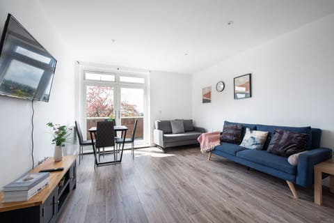 Living Room / Lounge