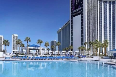 6a298343 3410 46de b935 63664da0aa85