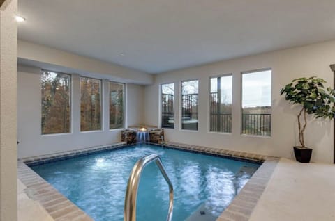 Bluemoon Ridge's private heated indoor pool