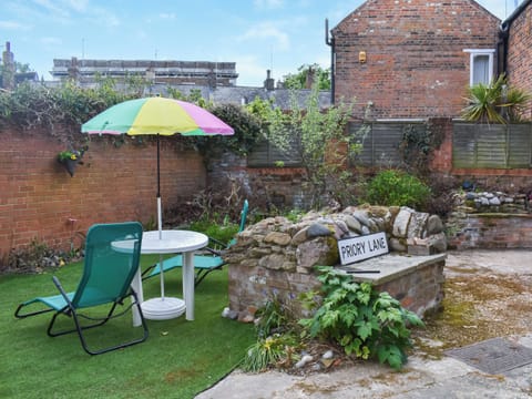 Patio | Priory Cottage, King&rsquo;s Lynn