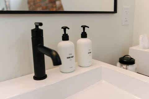 16bb4a58 d35e 4369 8a42 041dcf013278