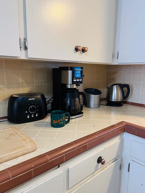 Well equipped kitchen