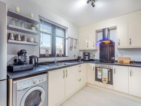 Kitchen | Failte Luxury Apartment, Inverness