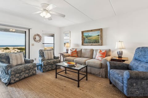 Spacious Living Room with Gorgeous Ocean Views and Flat Screen Smart TV