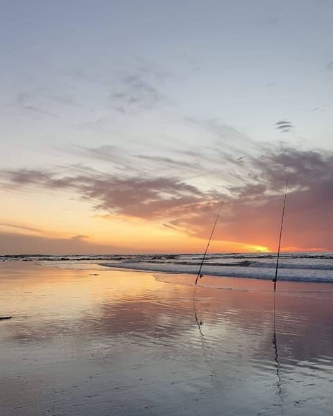 Beach 10min Drive Away