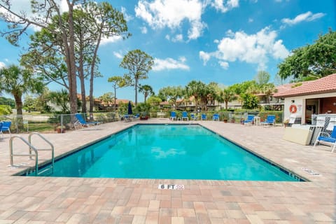 Relax and refresh in our shared pool