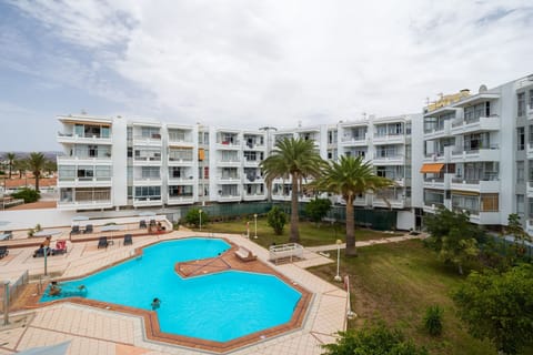 Holiday Home Swimming Pool