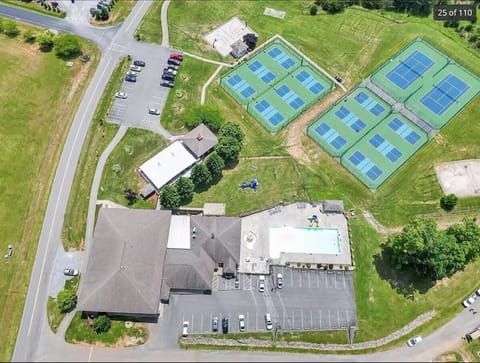 Tennis and pickleball courts