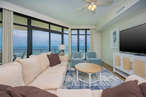 Phoenix West 607, Orange Beach, Alabama, beach front, 3 bedroom condominium on the 6th floor