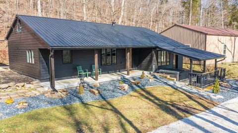 Compass Valley Cabin