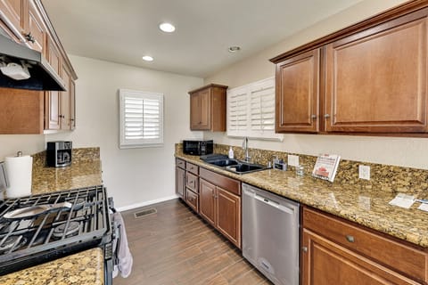 Kitchen | Main Level | Drip Coffee Maker | Dishwasher