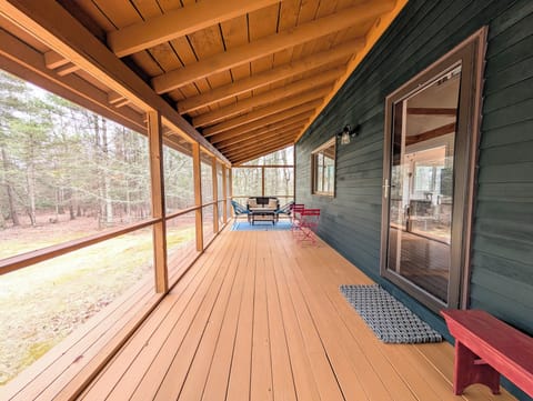 Screened in Porch