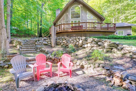 Bellaire Vacation Rental | 3BR | 2BA | Stairs Required | 1,800 Sq Ft