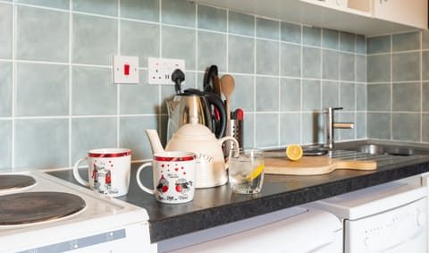 Kitchen area, apartment 1 Sweet Chestnut