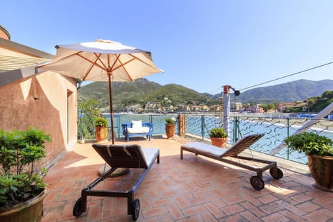 Villa Preia - Levanto, Liguria - by NORTHITALY VILLAS Vacation rentals
