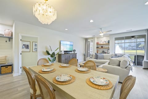 Coastal Dining for Six