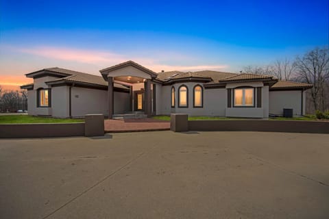 Grass, Architecture, Building, House, Outdoors