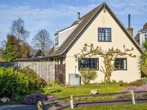 Exterior | Millside Holidays, Stalham