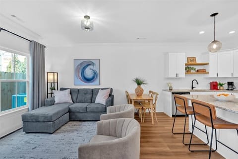 Welcome to Broadview 132!