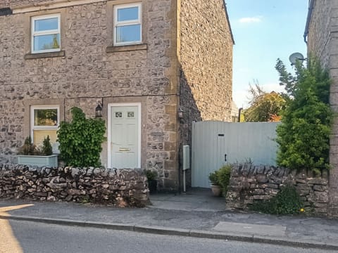 Exterior | Paddock Cottage, Monyash, near Bakewell