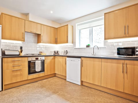 Kitchen | Pier Cottage - Holgates, Arnside, near Carnforth