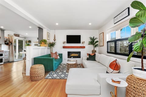 Welcome to Fairfield, 2 min to downtown,   and the best of Fairfield !  