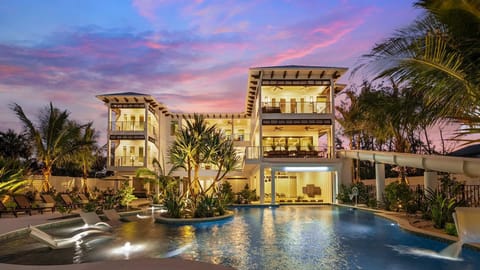 Twilight - Sunken Living Area - Screened in Patio - 2nd Level Waterslide, Spa, and Curtain