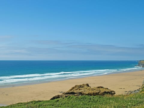 Watergate Bay | Tide & Treth, Newquay