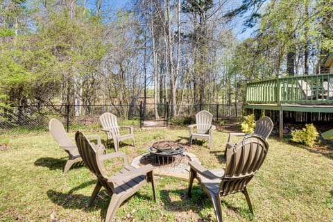 Pickens Vacation Rental | 4BR | 2BA | 1,585 Sq Ft | 2 Steps to Enter