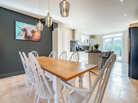 Kitchen/diner | Old Barn 2 - Bedborough Farm Cottages, Wimborne