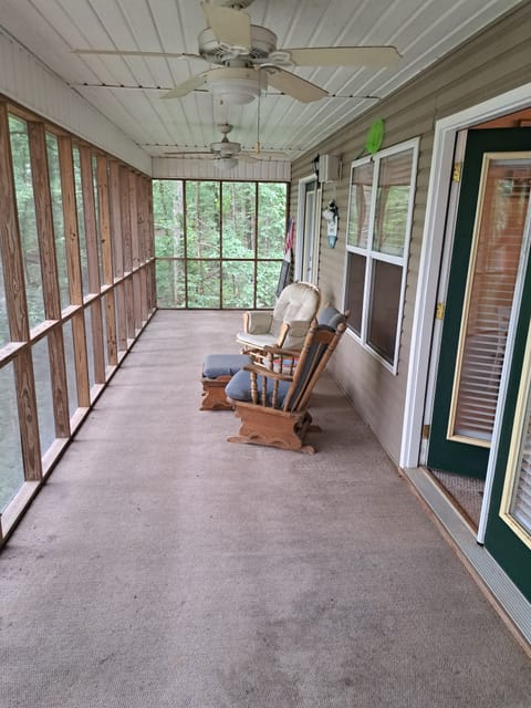 Large Screened-in Deck