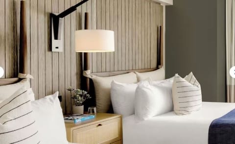 Unit with 2 Queen size bed