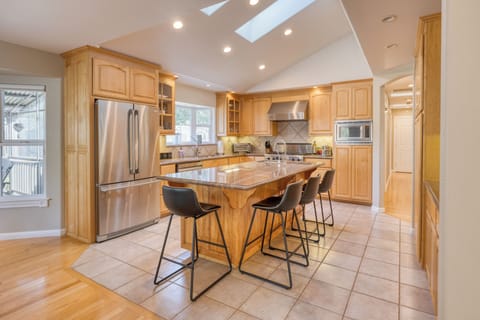 Sleek and modern kitchen.