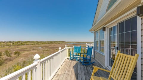 Top Floor Sun Deck II