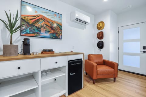 Kitchenette upon entry