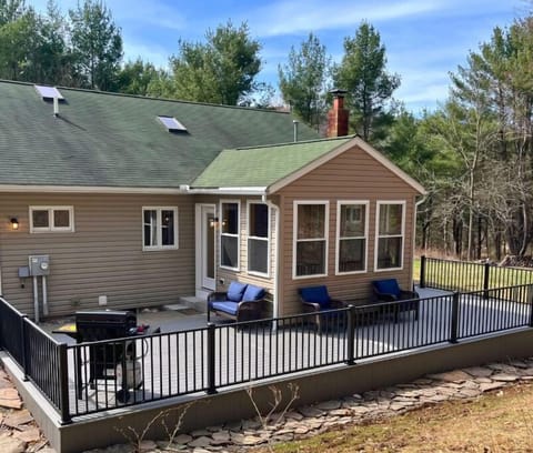 Wellsboro Woods Retreat call 570-948-1293