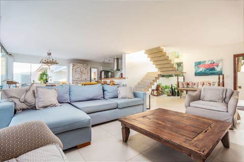 Communal lounge / TV room,Living Room,Dining area