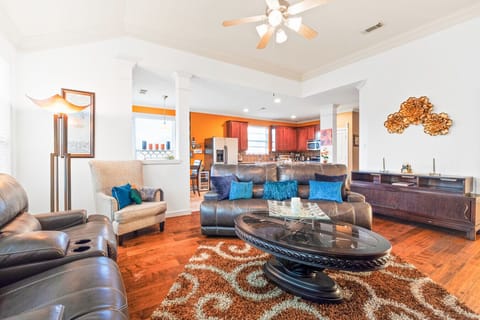 Warm and inviting: a living room designed for comfort and conversation